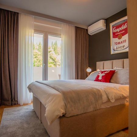 Stylish Two Bedroom Apartment At Ljubovic-Hill Park Ποντγορίτσα Εξωτερικό φωτογραφία